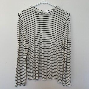 🐱 5 FOR $10.  KALEIGH BLACK & WHITE STRIPED RAYON TOP SIZE XX-LARGE